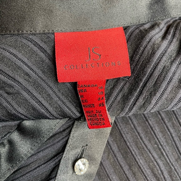 JS Collections Black Top - Picture 6 of 6